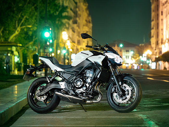 kawasaki z650 action